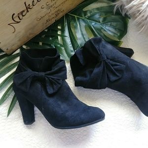 Stretch Vegan Suede Booties w/ Bow detail.